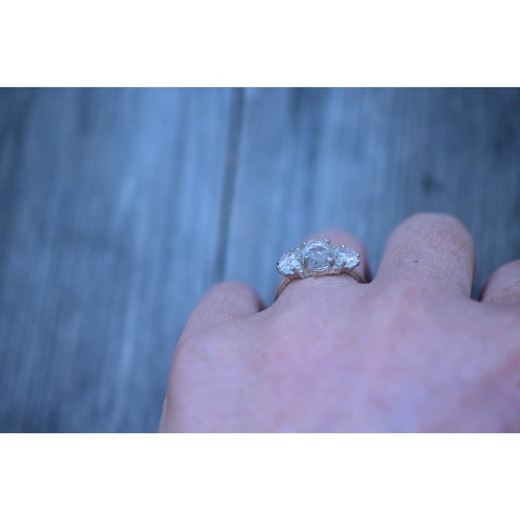 Raw Crystal Ring, Raw Stone Ring, Rings for Women, Stacking Ring, Raw Ge… - Picture 6 of 7